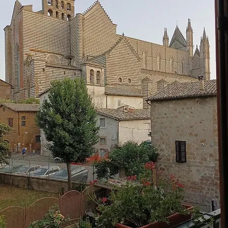 Elena's Ito55o23c1o1o32515 Lägenhet Orvieto